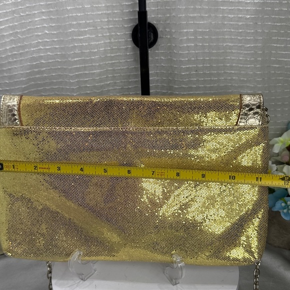 (E4) Guess virtual glitter clutch with flap and shoulder chain - Picture 4 of 15